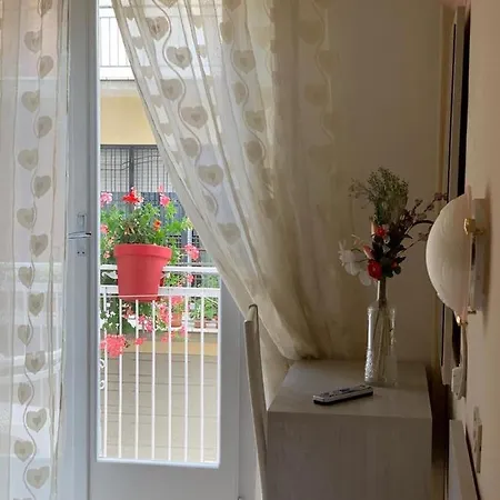 Penzion In Guest - New Cirene Triple Economy With Breakfast Rimini